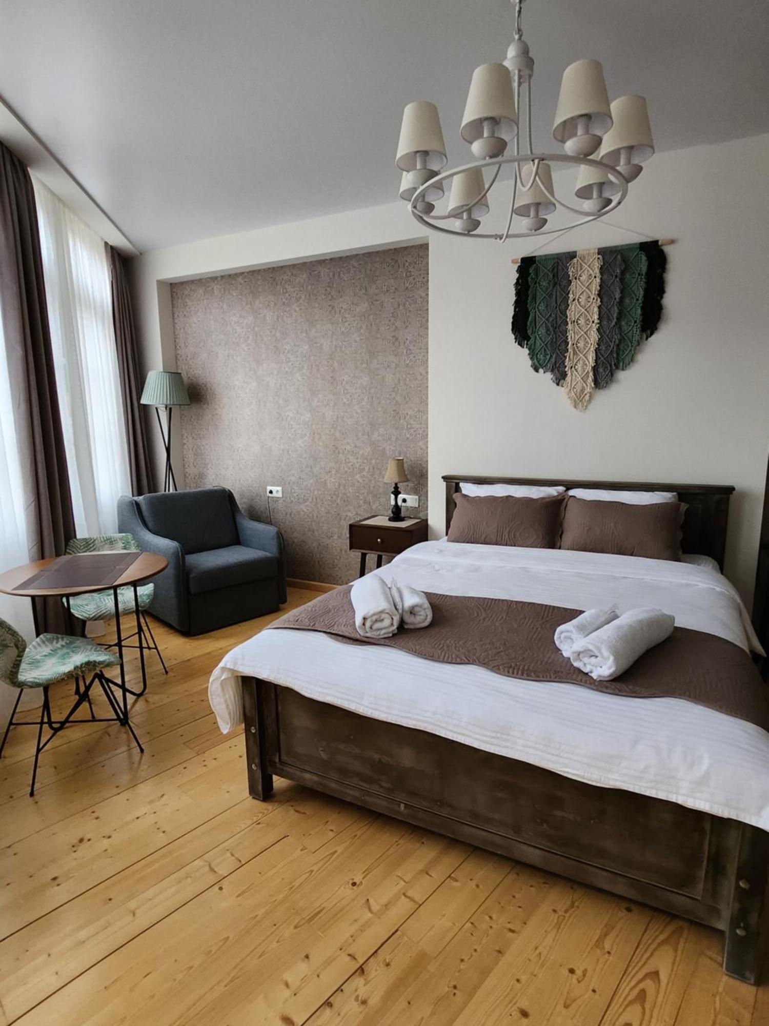 Old Gold Anteon Apartment Tbilisi Exterior photo